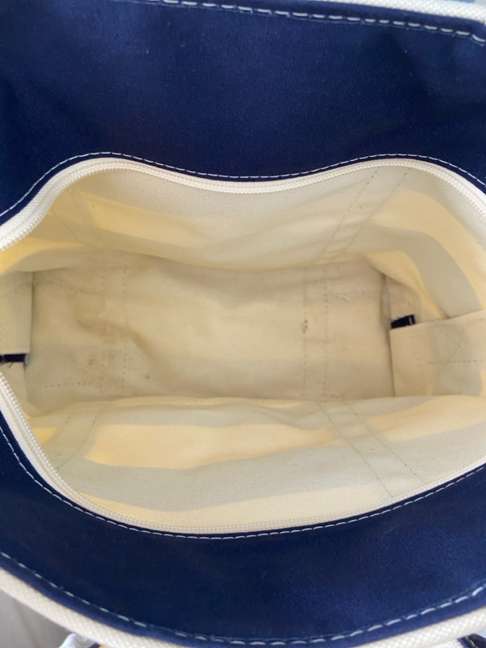 L.L. Bean 90s Yellow and Navy Striped Canvas Boat and Tote Bg - Picture 10 of 17
